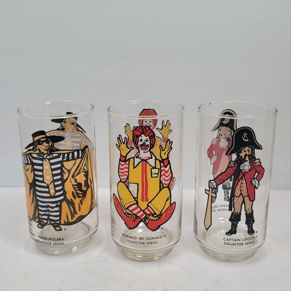 VTG Ronald McDonald Hamburglar & Captain Crook Collector Series Glasses Set Of 3 - Picture 2 of 6